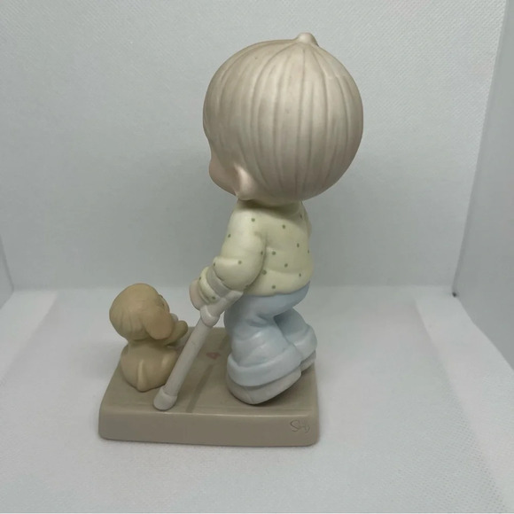 Vintage 1987 Precious Moments Blessed Are They That Overcome w/BOX - Picture 3 of 5